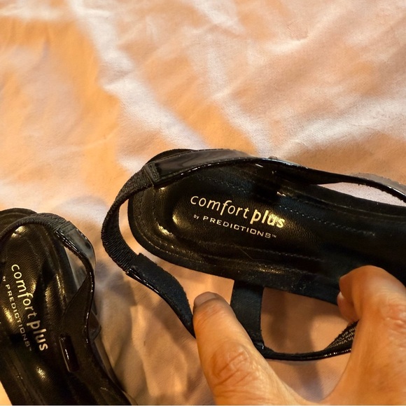 Comfort Plus by Predictions Black Rhinestone Sandals - Picture 2 of 5